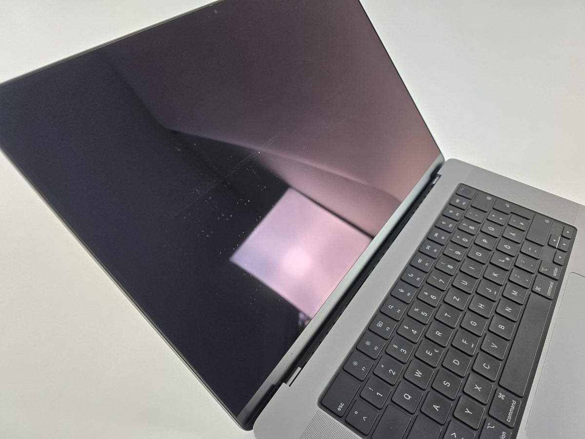 Apple MacBook Pro 16" 2021 M1 Pro 10-Core 16GB 512GB SSD macOS QWERTZ #MB74