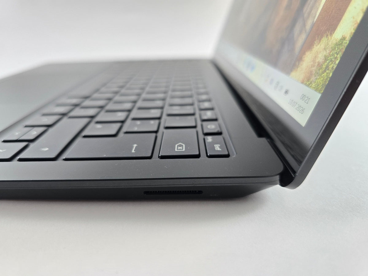 Microsoft Surface Laptop 4 i5-1145G7 16GB RAM 512GB SSD 13,5" Riss, Lesen #GS71