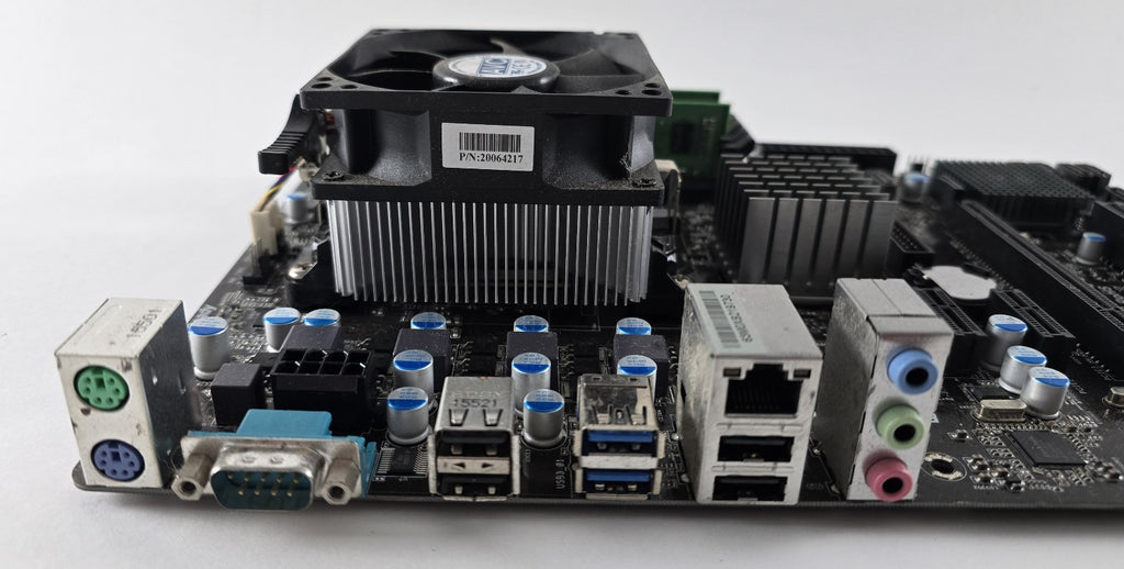 MSI 980DE3/U3S3 + AMD FX-6300 + 8GB DDR3 Aufrüstset AM3+ ATX #Z206