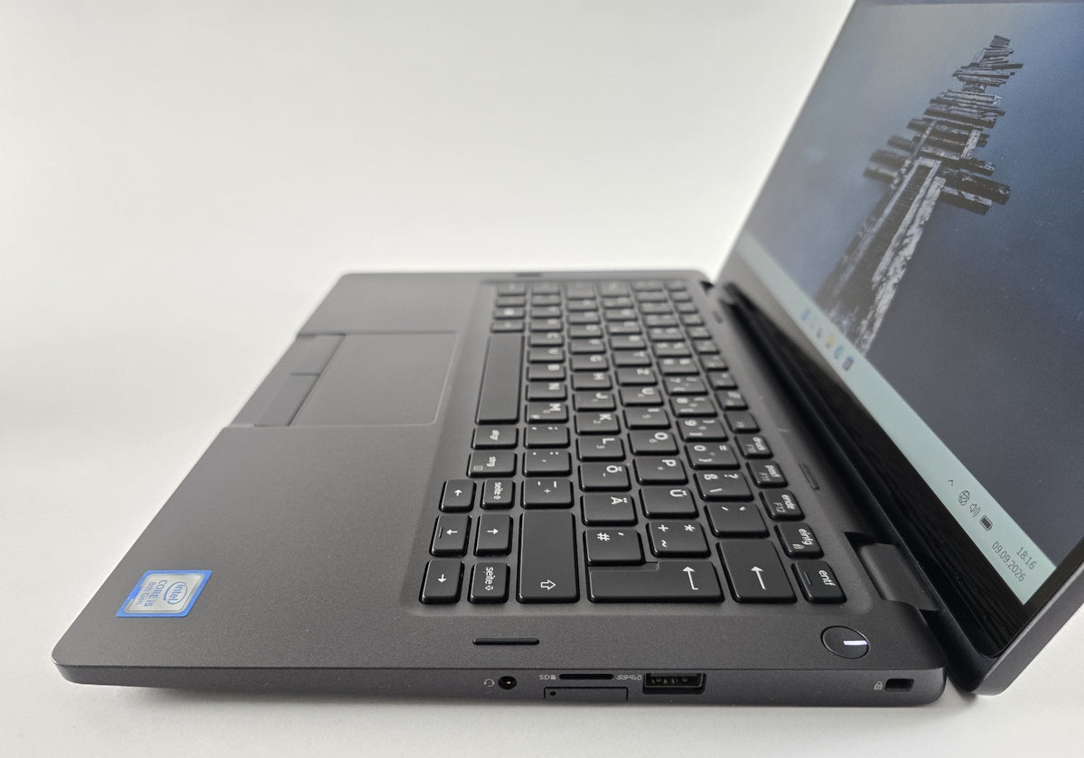Dell Latitude 5300 2-in-1 i5-8365U 16GB 256GB 13,3" 1920x1080 Win 11 Pro #L64
