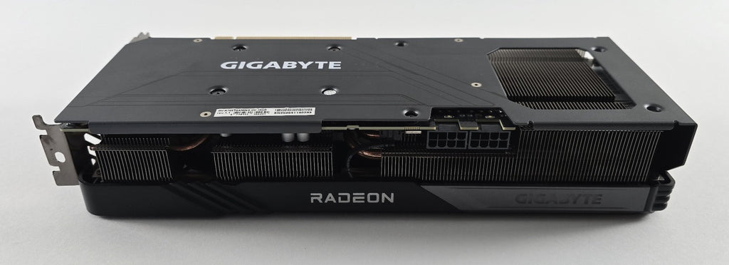 Gigabyte Radeon RX 7600 XT Gaming OC 16 GB GDDR6 #N42