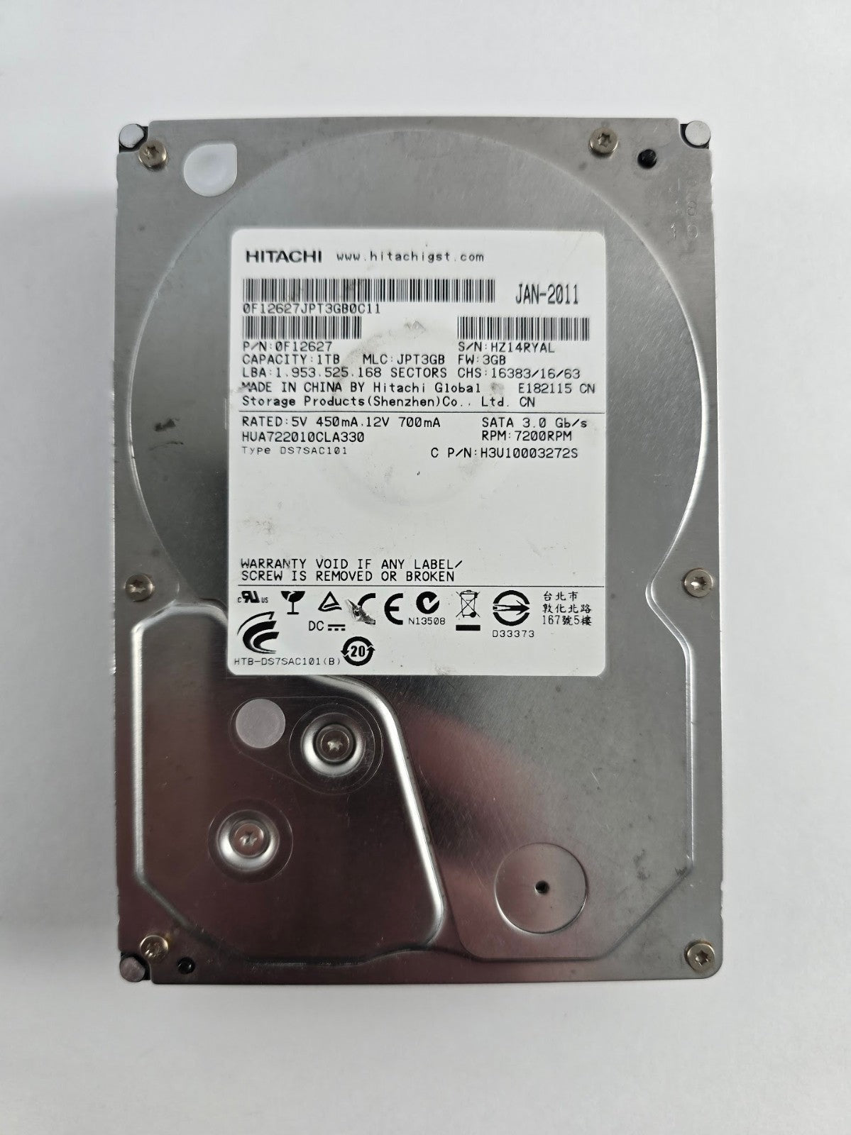 Hitachi 1TB 3.5" SATA 3Gb/s 7200RPM 32MB HUA722010CLA330 HDD Festplatte