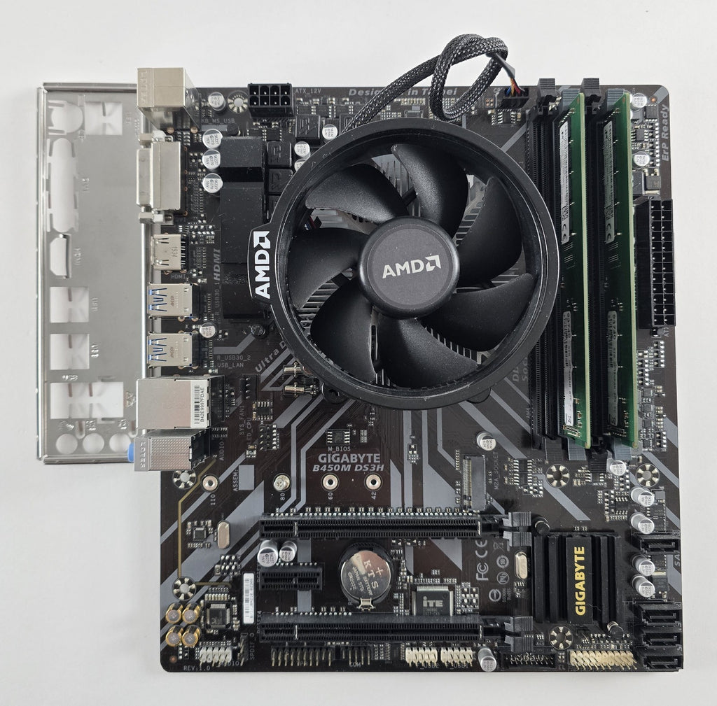 Aufrüstset Gigabyte B450M DS3H + AMD Ryzen 3 3200G + 16GB DDR4 #Z297