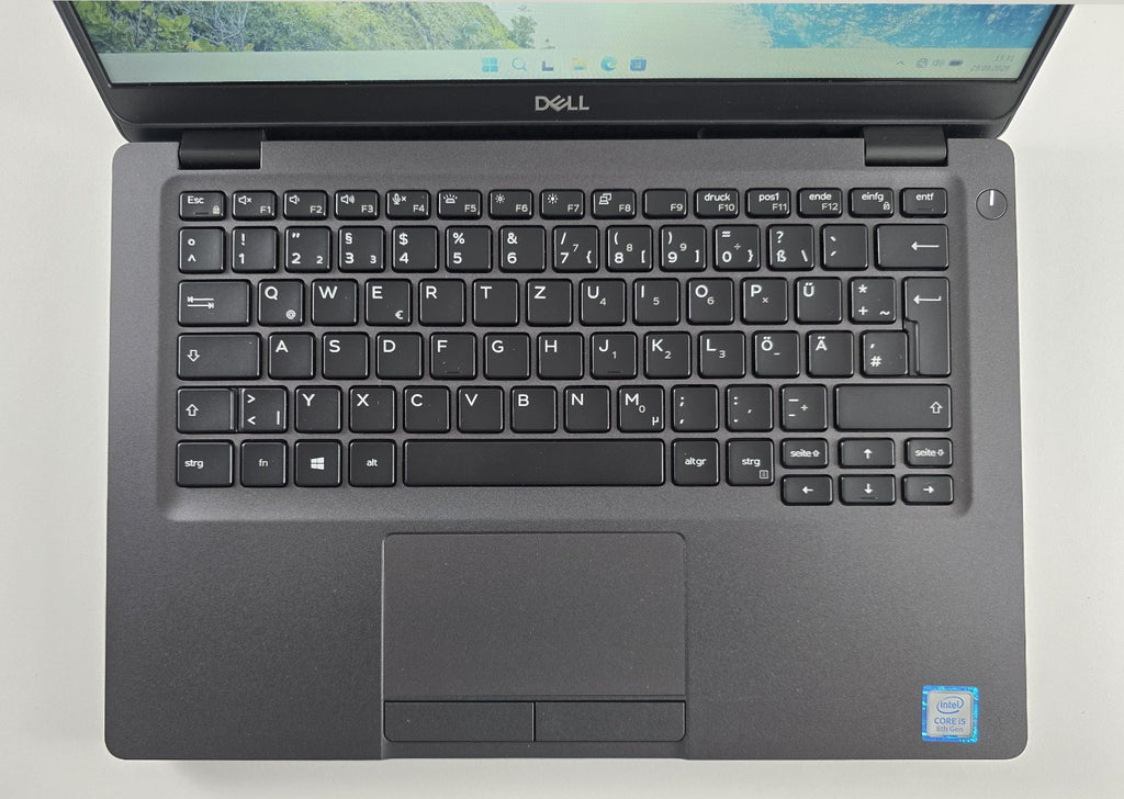 Dell Latitude 5300 i5-8365U 16GB 256GB SSD 13,3" 1366x768 Win 11 Pro #L140