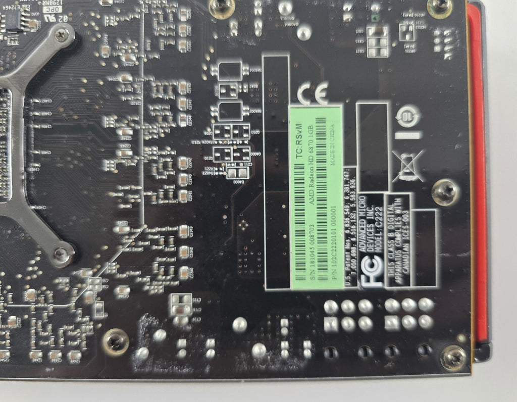AMD Radeon HD 6870 1GB GDDR5 256 Bit Referenzdesign #G117