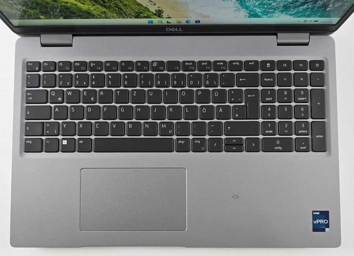 Dell Latitude 5530 | i7-1265U vPro | 16GB RAM | 256B NVMe | MX550 (2GB) FHD – SKU B17