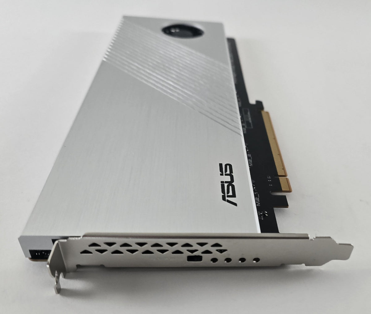 ASUS Hyper M.2 x16 Gen 4 Card PCIe Adapter 4x M.2 #N15