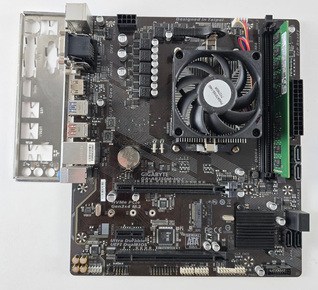 AMD A6 9500 + Gigabyte GA-AB350M-HD3 + 8GB DDR4 #Z103