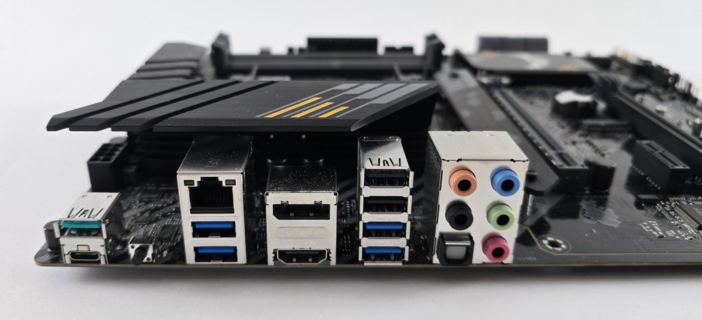 ASUS TUF GAMING B550-PLUS Mainboard Sockel AM4 AMD Ryzen Defekt #MB35