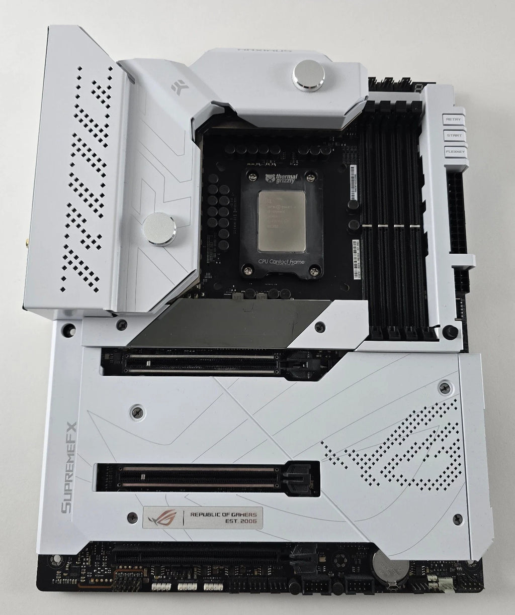 Intel Core i9 13900KS + ASUS ROG Maximus Z690 Formula Thermal Grizzly Frame #E4