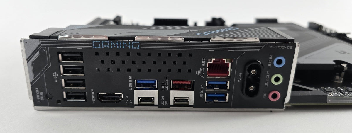 Gigabyte X870 Gaming X WIFI7 Mainboard AM5 DDR5 PCIe 5.0 WLAN OVP #B107