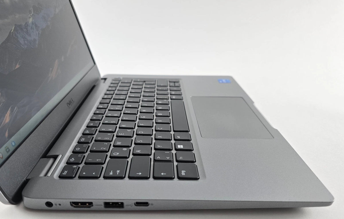 Dell Latitude 3340 Intel Core i5-1335U 8GB RAM 256 GB SSD Linux Zorin OS #Y50