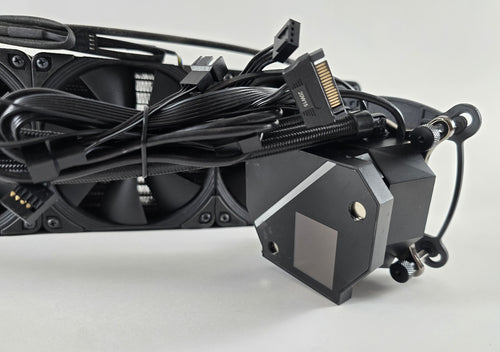 ASUS ROG Ryujin 360 LCD AiO Wasserkühlung für Intel 115x, 1200